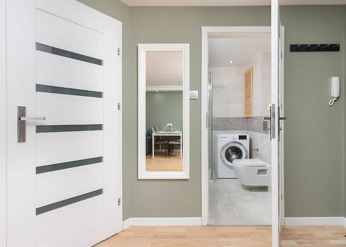 Cozy With Balcony In Dlugie Ogrody By Renters *